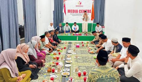 Bawaslu Aceh Utara Gelar Ngabuburit Pengawasan